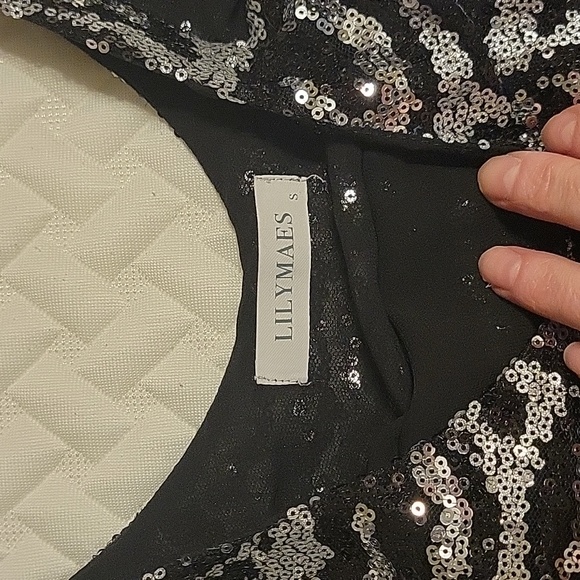 LILYMAES Black & Silver Sequin Tank - Size S - Picture 2 of 4